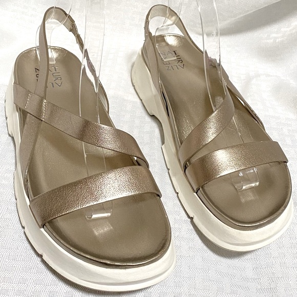 NATURALIZER JUBALEE METALLIC SANDALS - Picture 2 of 11